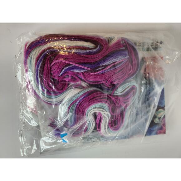 Vintage Bucilla Needlepoint Kit #4725 Iris Paradise 14" x 14" No Needles - Picture 5 of 6